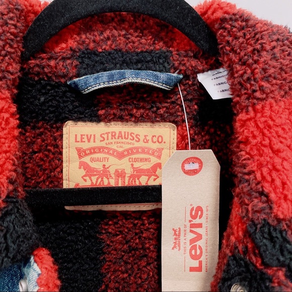 (I'M BUYING THIS) Red Plaid Levi's Sherpa - Picture 4 of 7
